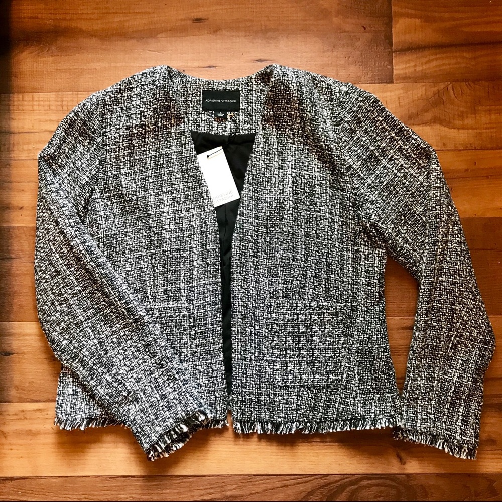 Adrienne Vittadini cropped blazer